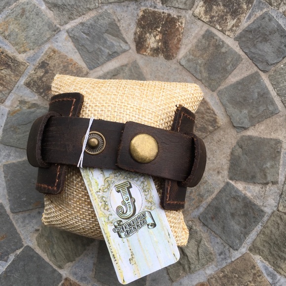 Jewelry Junkie Leather Cuff with Denim Flower - Picture 2 of 2